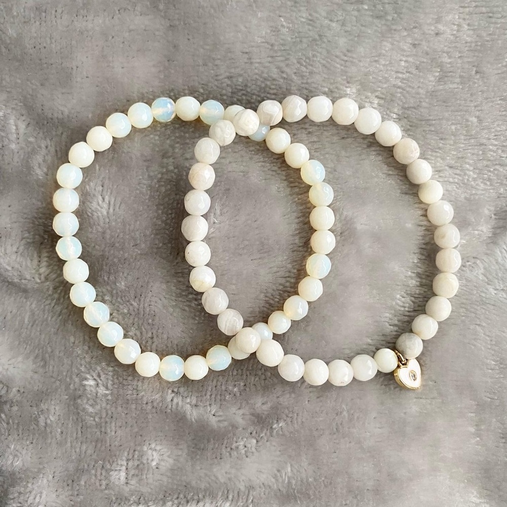 JT Designs Hawaii White Opal Moonstone and Lace Agate Stacking Bracelet Set